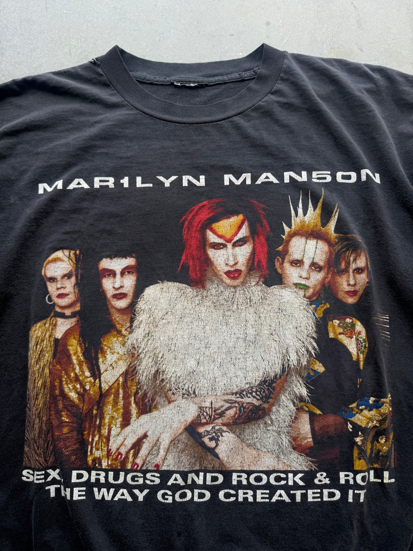 Vintage 1999 Marilyn Manson Rock Is Dead Tour Faded Tee ( XL )