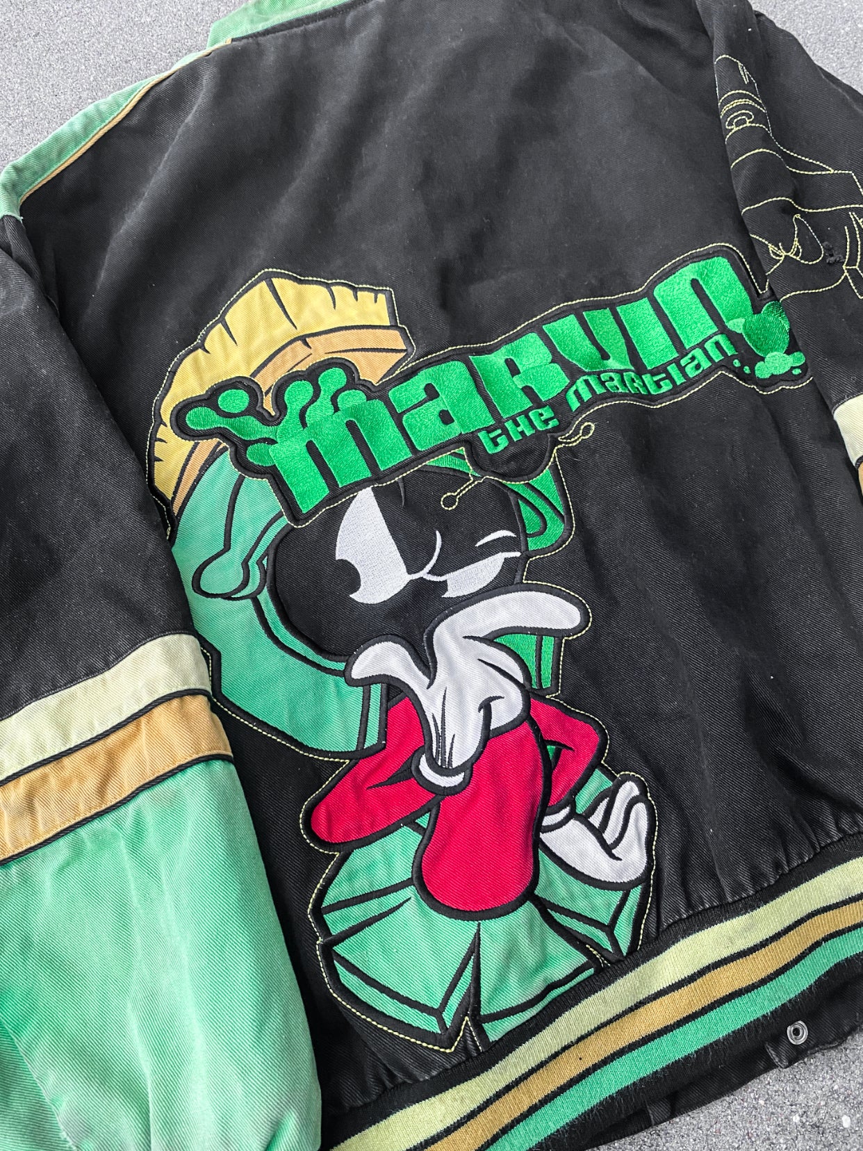 Vintage 90’s Marvin The Martian JH Designs Jacket ( XL / 2XL )