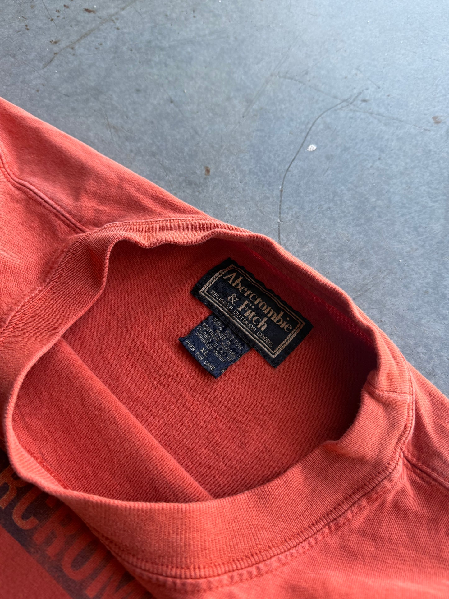 Vintage 2000s Abercrombie & Fitch Long Sleeve Broom Ball Tee ( XL )