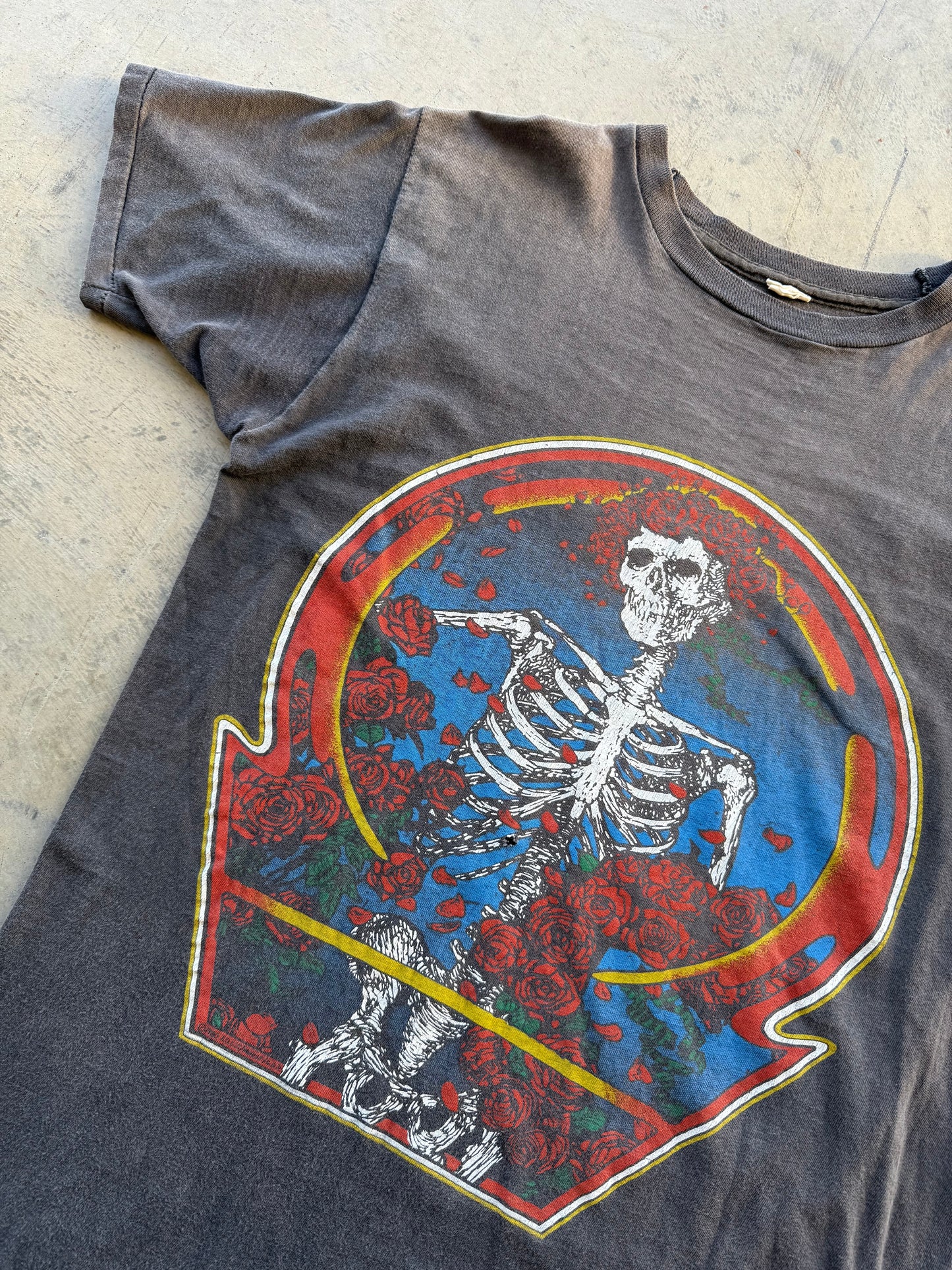 Vintage 1980 Grateful Dead Bertha Skeleton Faded Tour Tee ( Medium )