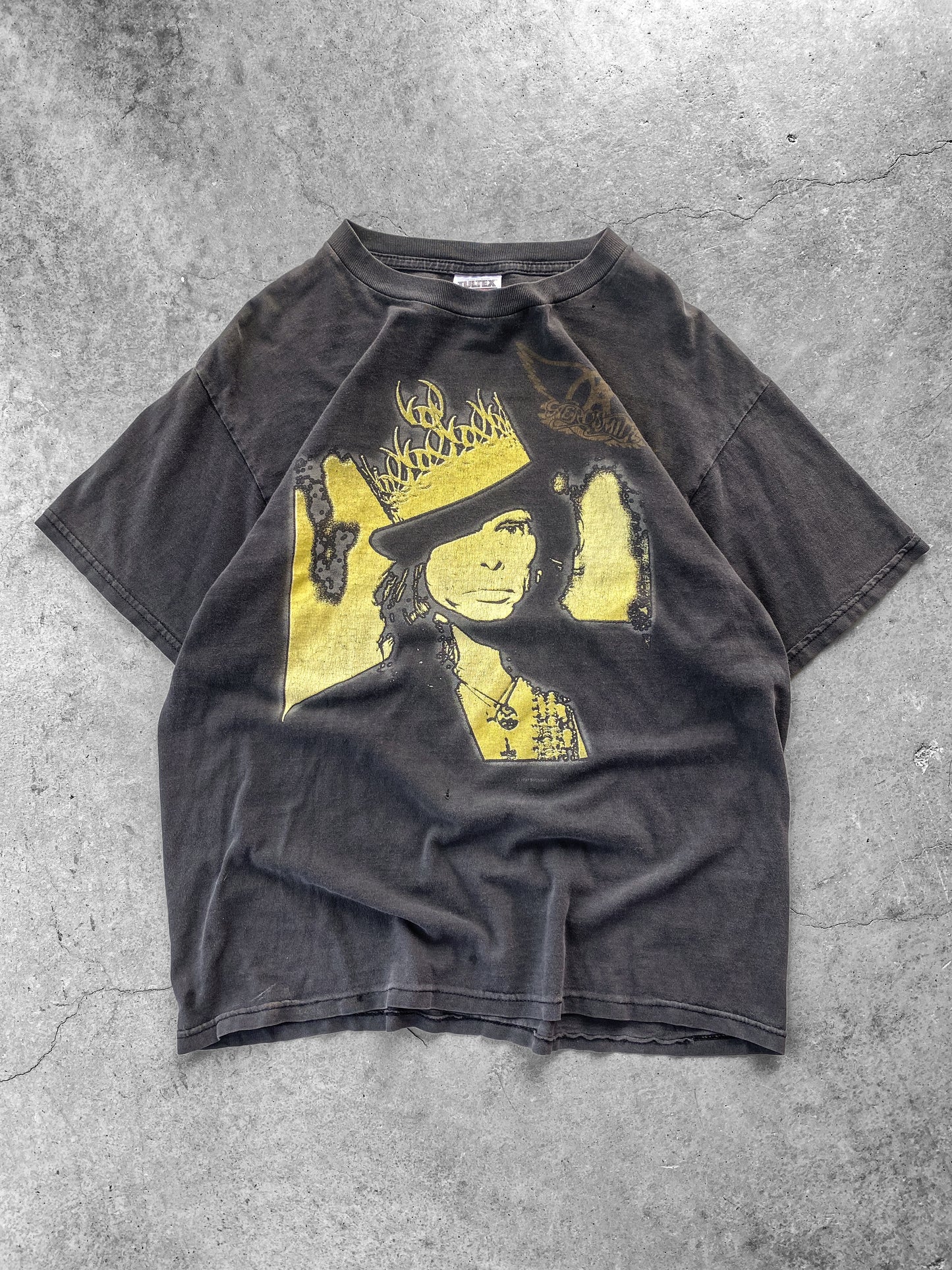 Vintage 1997 Steven Tyler Aerosmith Nine Lives Tee ( Large )