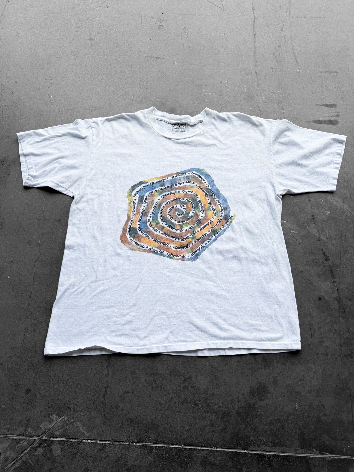 Vintage 1990s Aéropostale Obscure Swirl Art Tee ( XL )