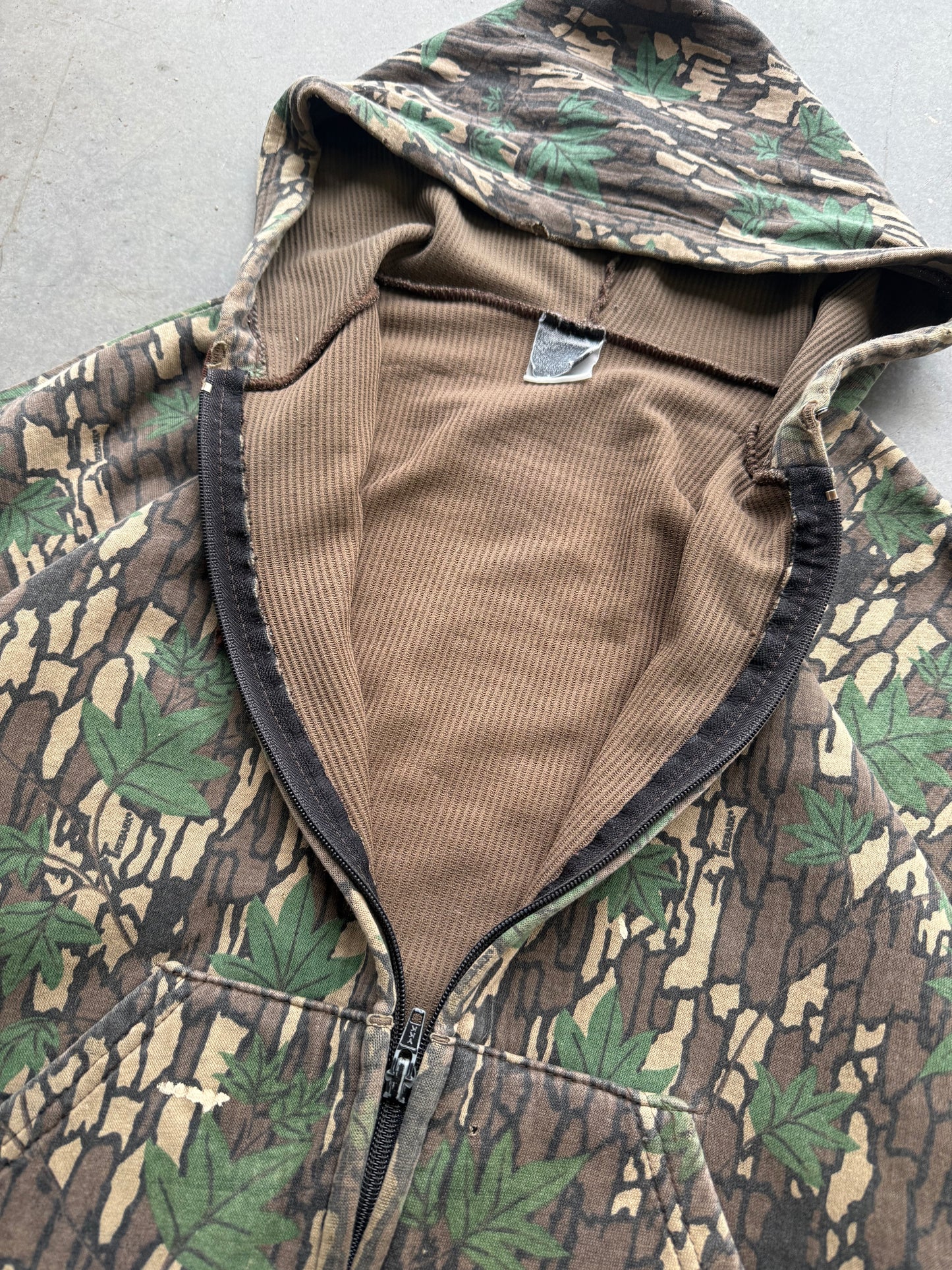 Vintage 1990s Thermal Lined Distressed Camo Zip Up Hoodie ( Large )