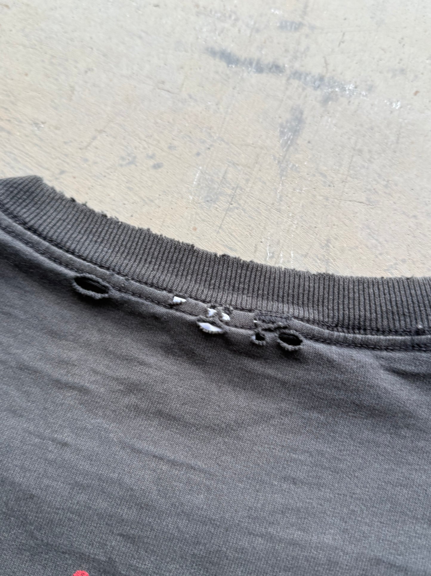 Vintage Y2K Hatebreed Band Distressed Band Tee ( Large )