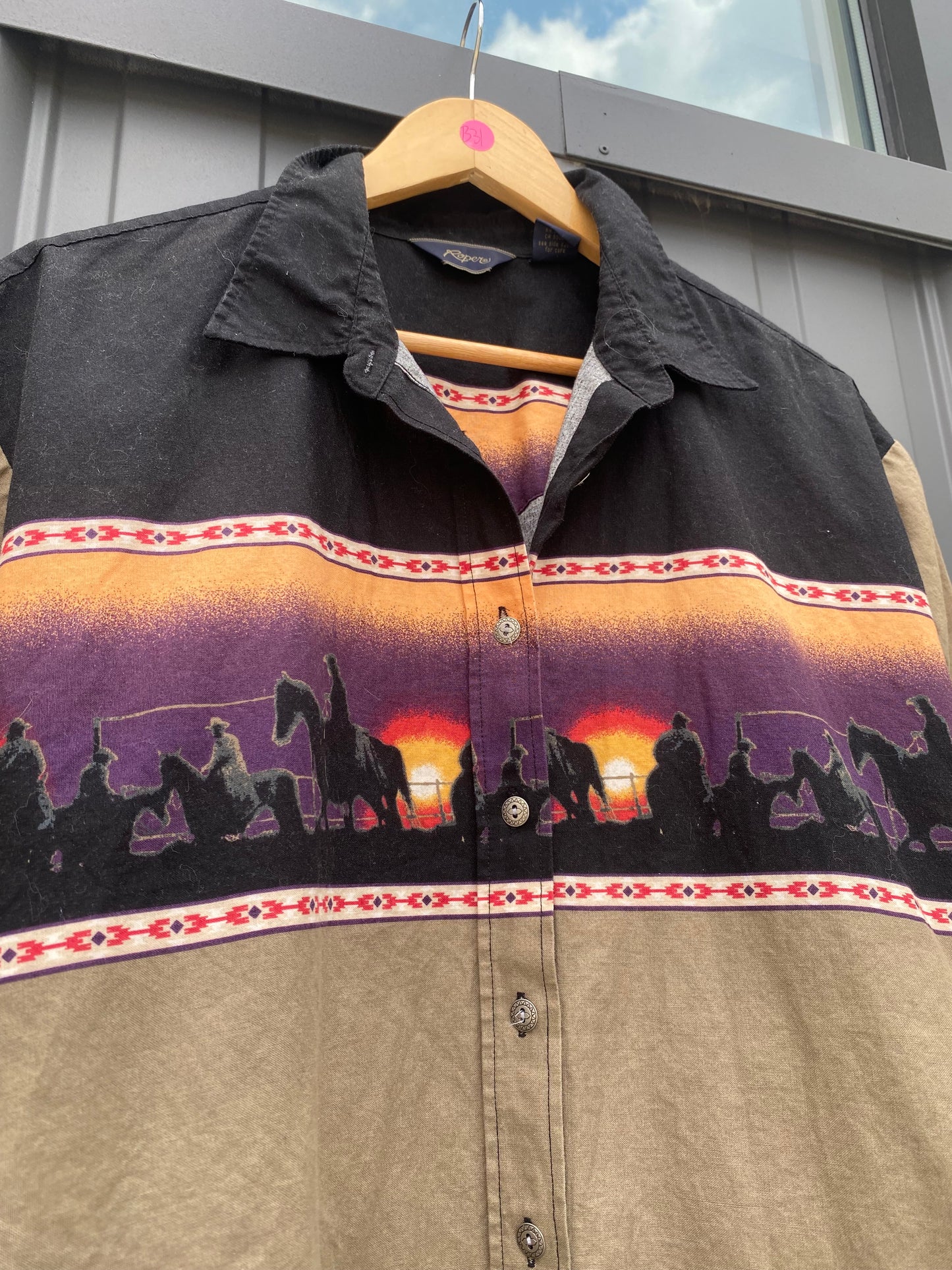 Vintage 90’s Roper Western Sunset Wrap Around Button Up ( XL Fits Best Medium )