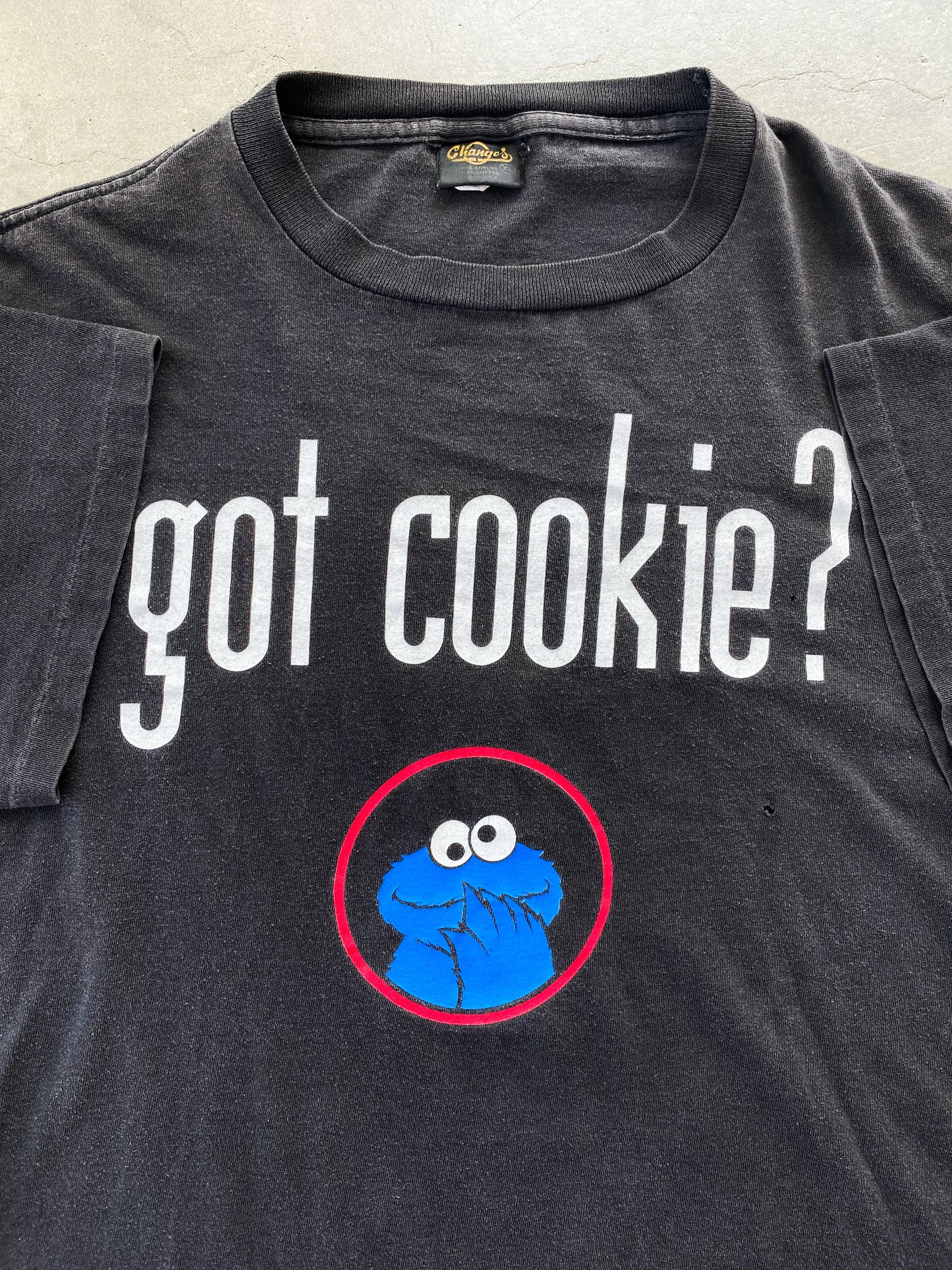 Vintage 90’s Got Cookie? Cookie Monster Tee ( XL )