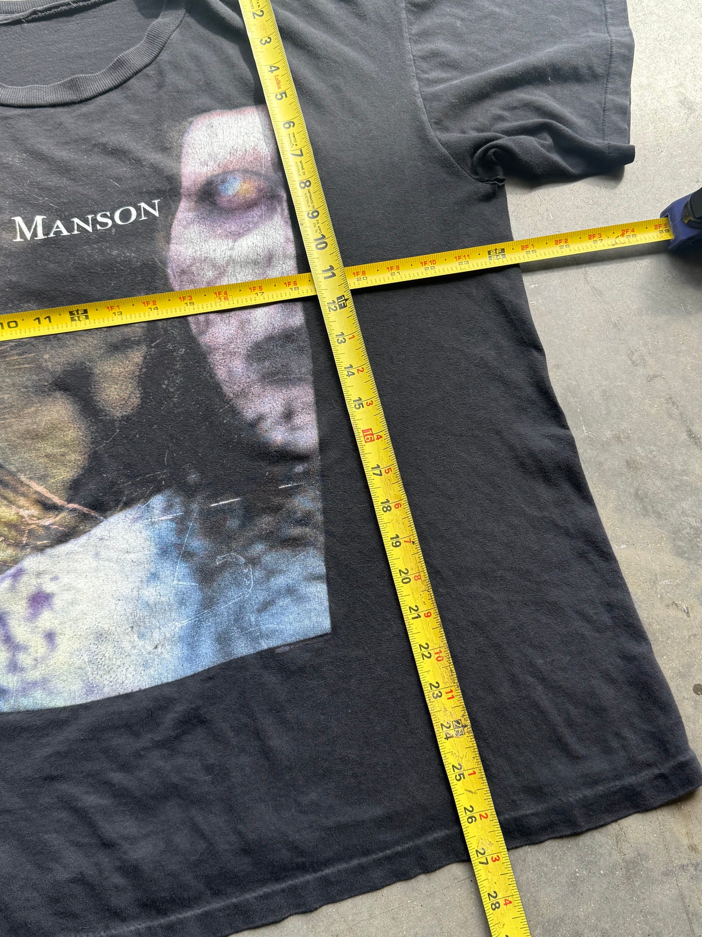 Vintage 1996 Marilyn Manson Antichrist Superstar Album Cover Tee ( XL )