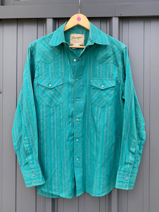 Vintage 90’s Wrangler Pearl Snap Teal Button Up