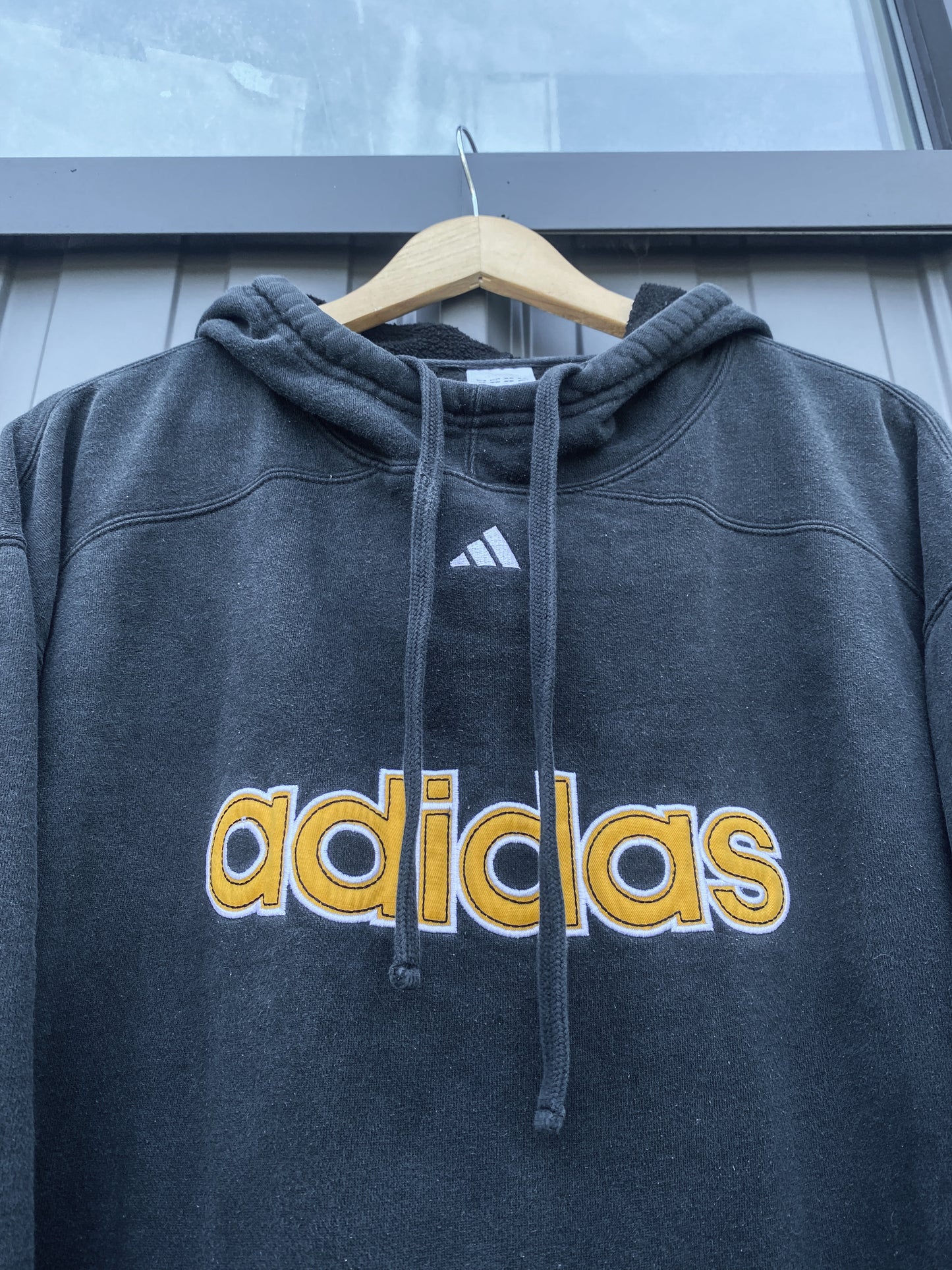 Vintage Early Y2K Adidas Center Logo Black Hoodie ( XL )