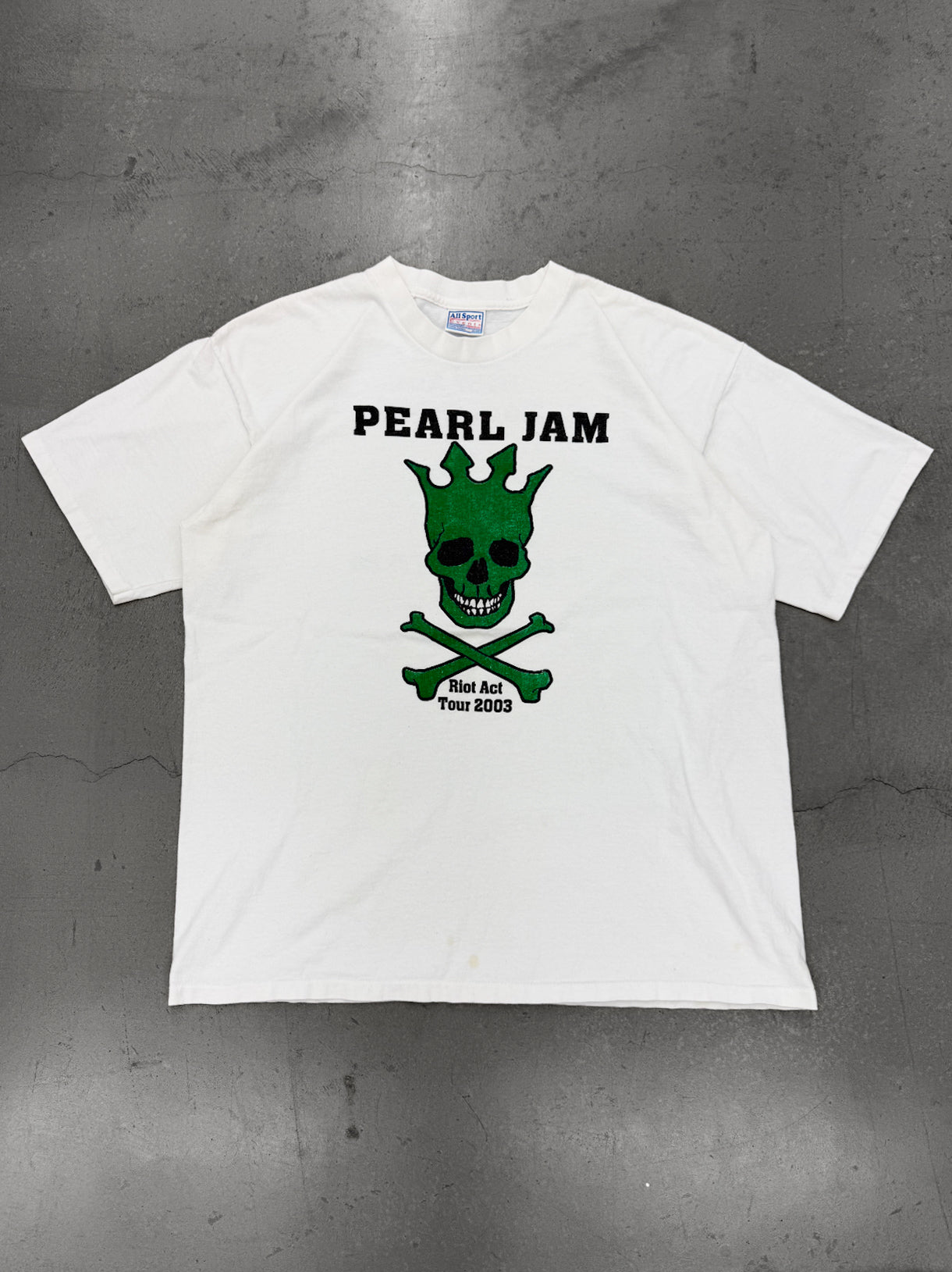 Vintage 2003 Pearl Jam Riot Act Tour Band Tee ( XL )