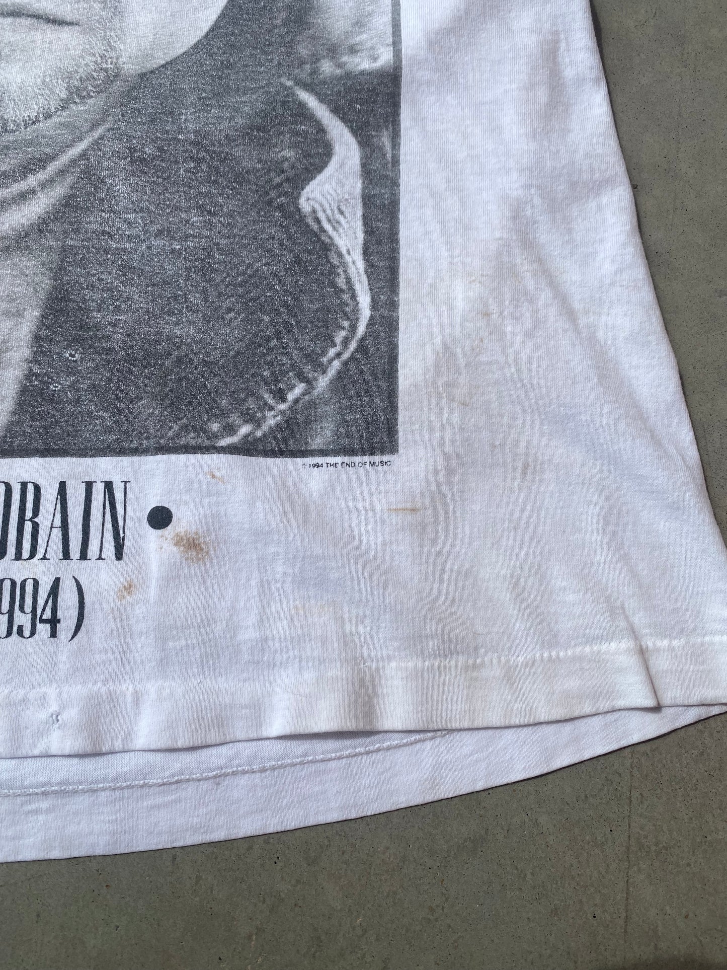 Vintage 1994 Kurt Cobain Memorial Mascara Tee ( XL )